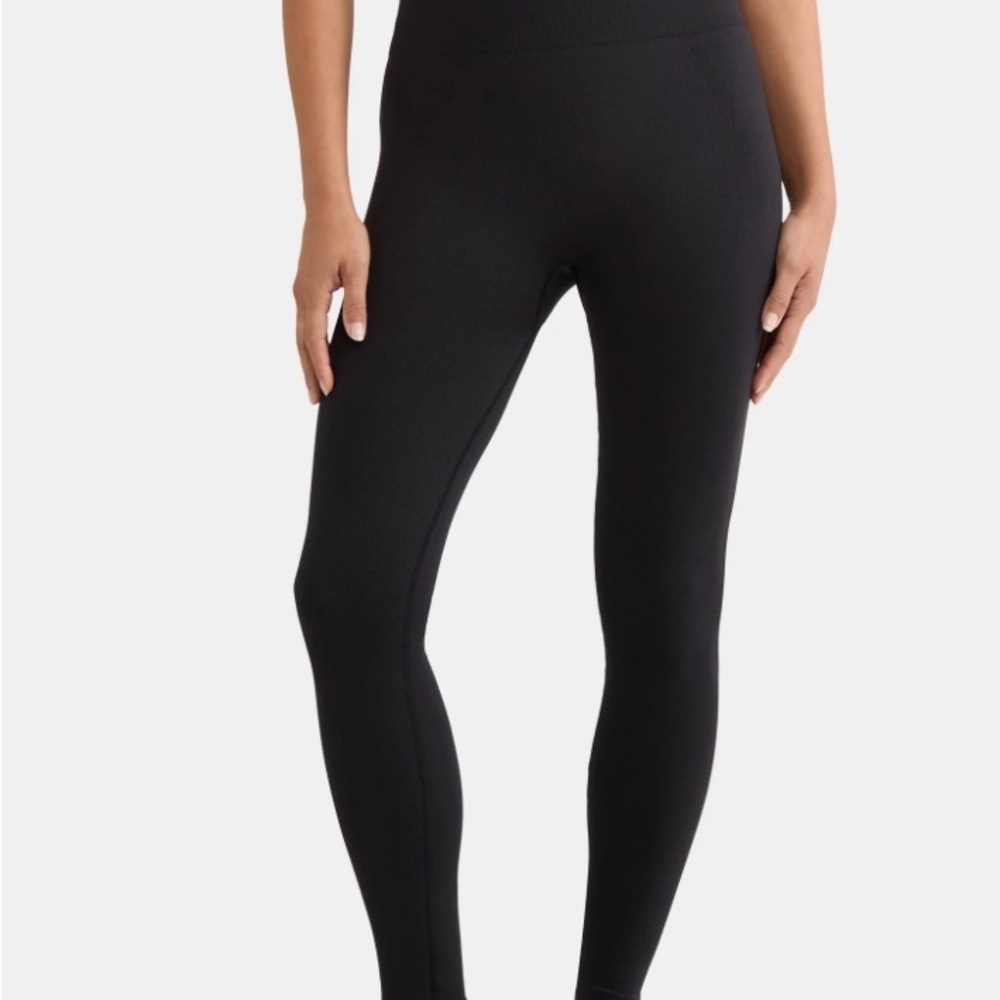 Avia Women's Sleek Black Leggings